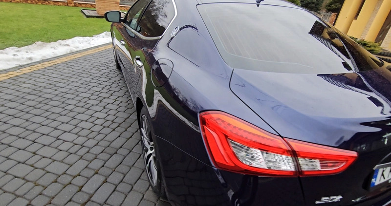Maserati Ghibli cena 155000 przebieg: 47500, rok produkcji 2018 z Kraków małe 232